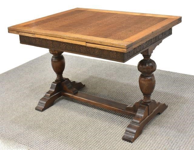 Appraisal: English oak tavern table early th c rectangular tabletop with