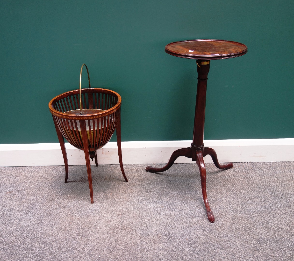 Appraisal: A th century Dutch inlaid mahogany jardiniere with tapering open