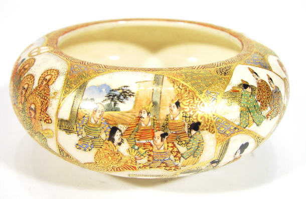 Appraisal: Japanese Satsuma pottery bowl hand painted and gilded with panels