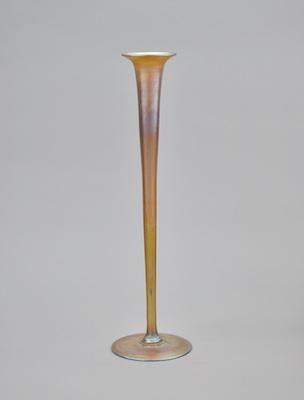 Appraisal: A Tiffany Gold Favrile Bud Vase The trumpet shape with