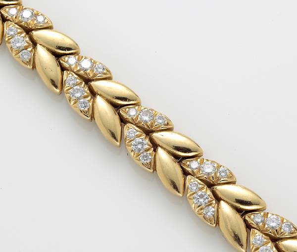 Appraisal: A diamond bracelet in a leaf motif estimated total diamond