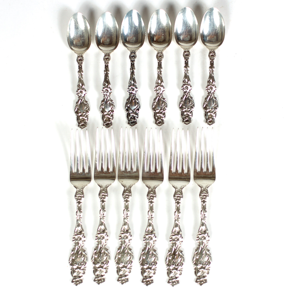 Appraisal: Set of Whiting Sterling Silver Lily pattern flatware including forks