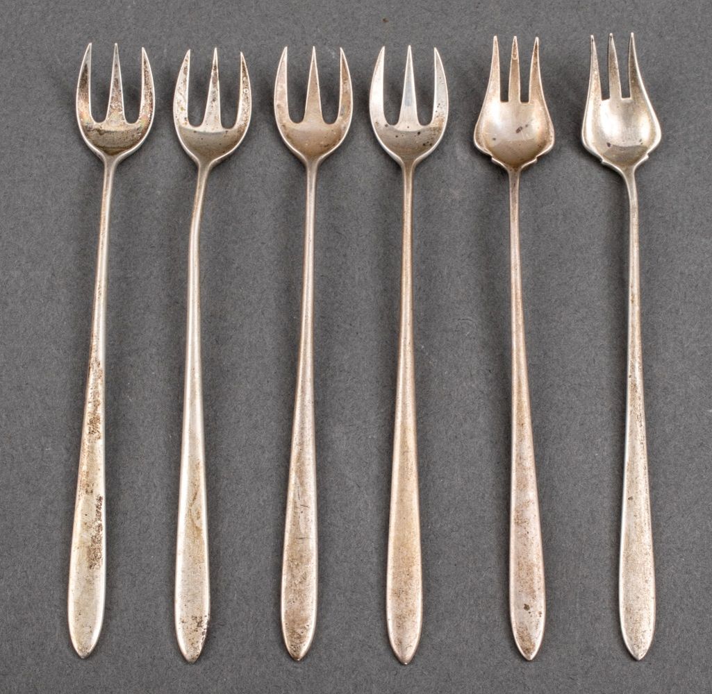 Appraisal: TIFFANY CO STERLING HORS D'OEUVRES FORKS Six Tiffany Co sterling