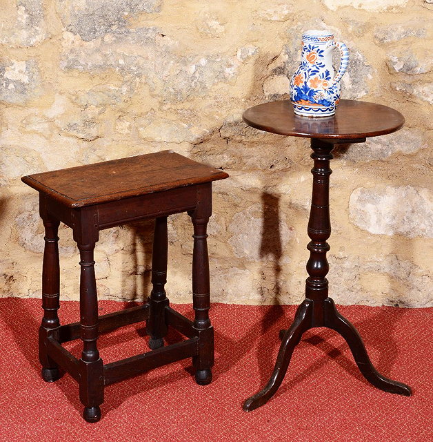 Appraisal: A TH CENTURY STYLE OAK RECTANGULAR JOINT STOOL on ring