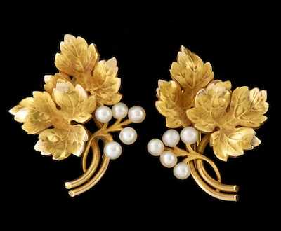 Appraisal: A Pair of Pearl and Gold Grape Leaf Earclips k