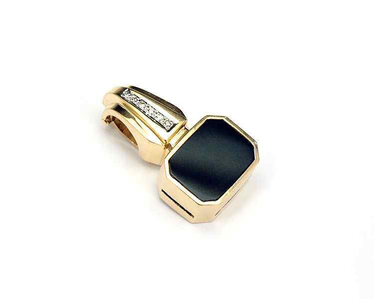 Appraisal: K DIAMOND ONYX SLIDE ENHANCER K yellow gold enhancer pendant