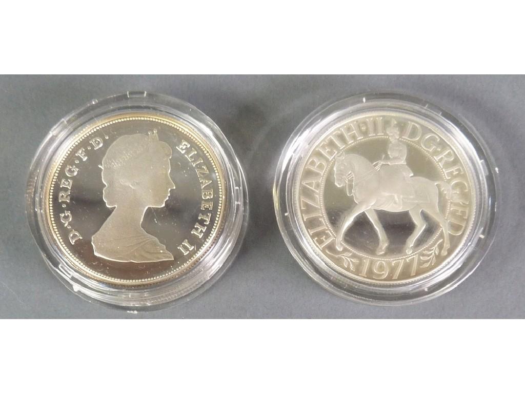 Appraisal: ELIZABETH II PROOF SILVER CROWN COIN commemorating the Queen's Silver