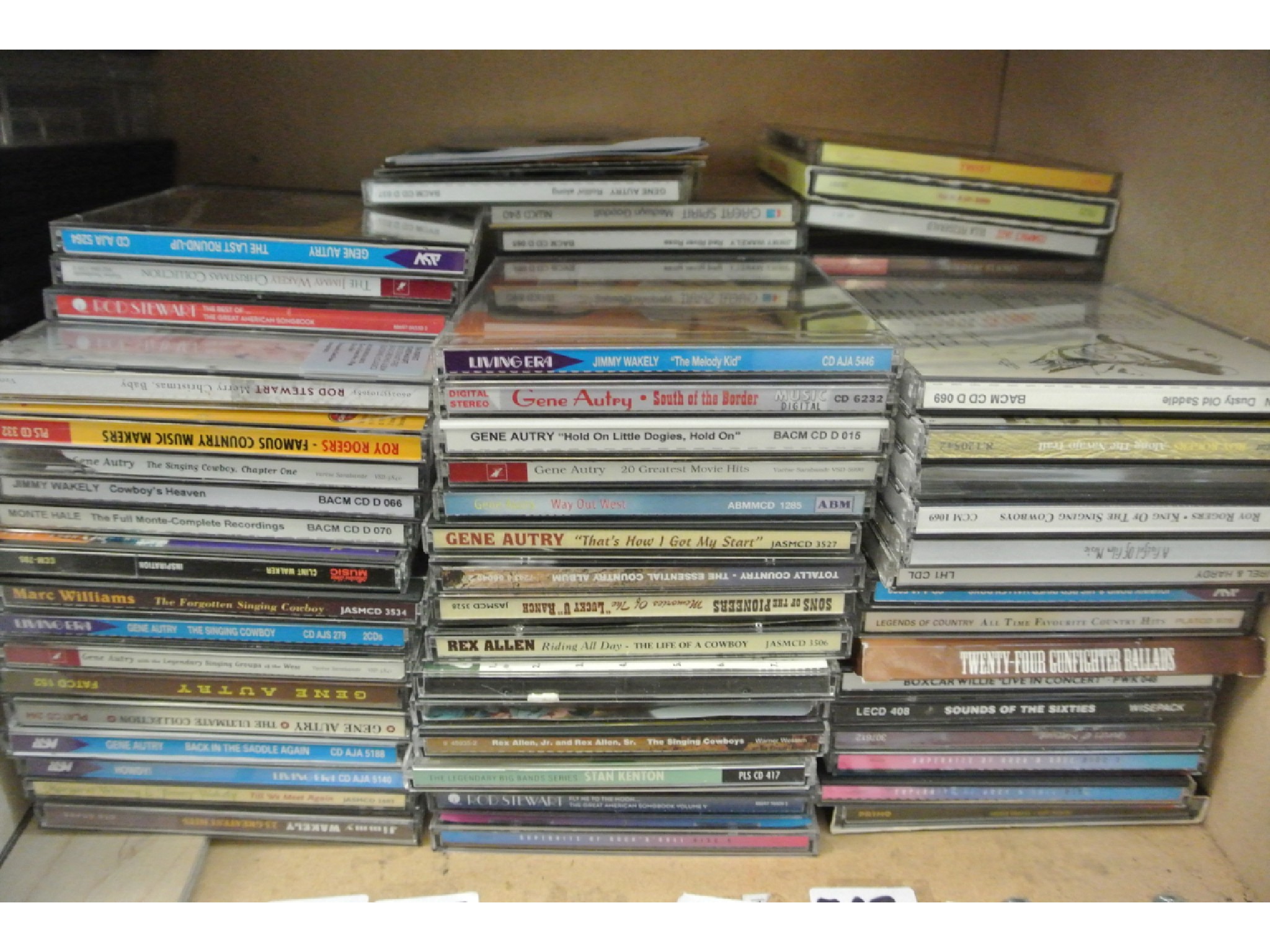 Appraisal: A large quantity of mixed CD's mostly country and western