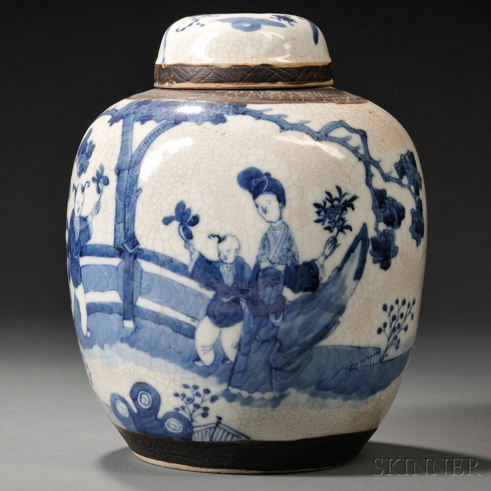 Appraisal: Blue and White Crackled-glaze Covered Jar China th th century