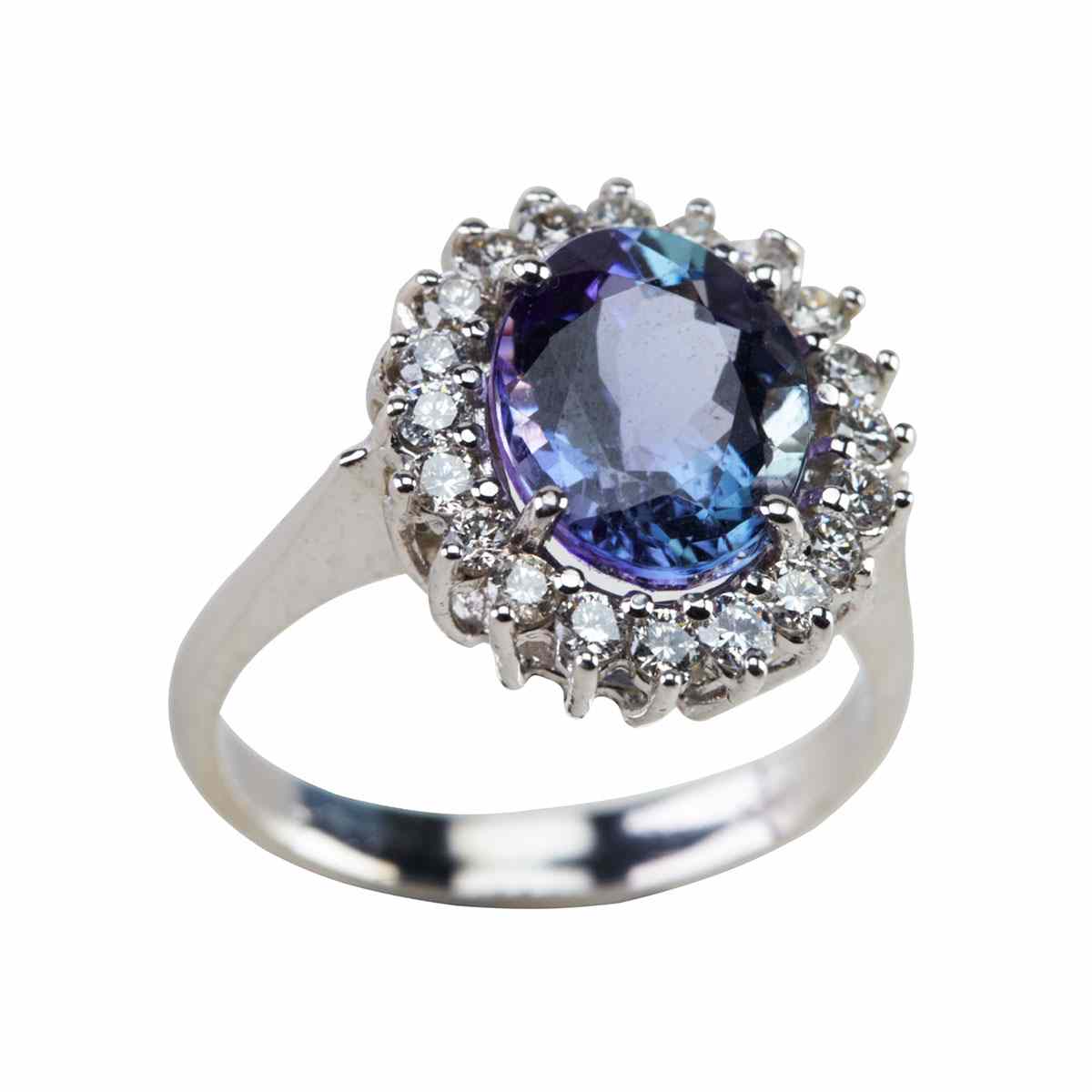 Appraisal: k White Gold Ring set with an oval cut tanzanite