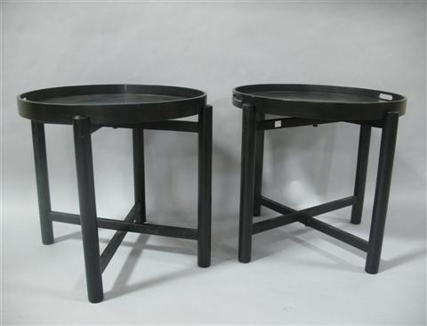 Appraisal: PAIR OF BLACK LACQUER CIRCULAR TRAYS ON STAND With conforming