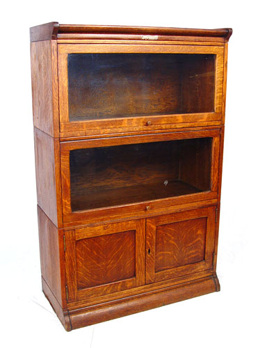 Appraisal: OAK WAGEMAKER STACK OAK BOOKCASE Wagemaker of Grand Rapids levels