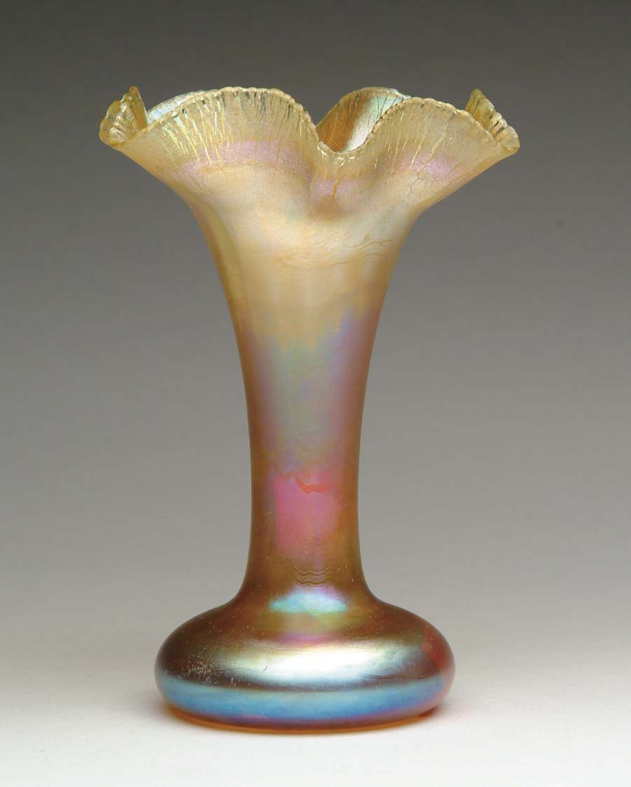 Appraisal: QUEZAL VASE Lovely Quezal vase has round foot with slender