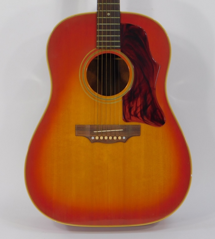 Appraisal: GIBSON J ADJ CHERRY SUNBURST ACOUSTIC GUITAR Michigan Circa Bright