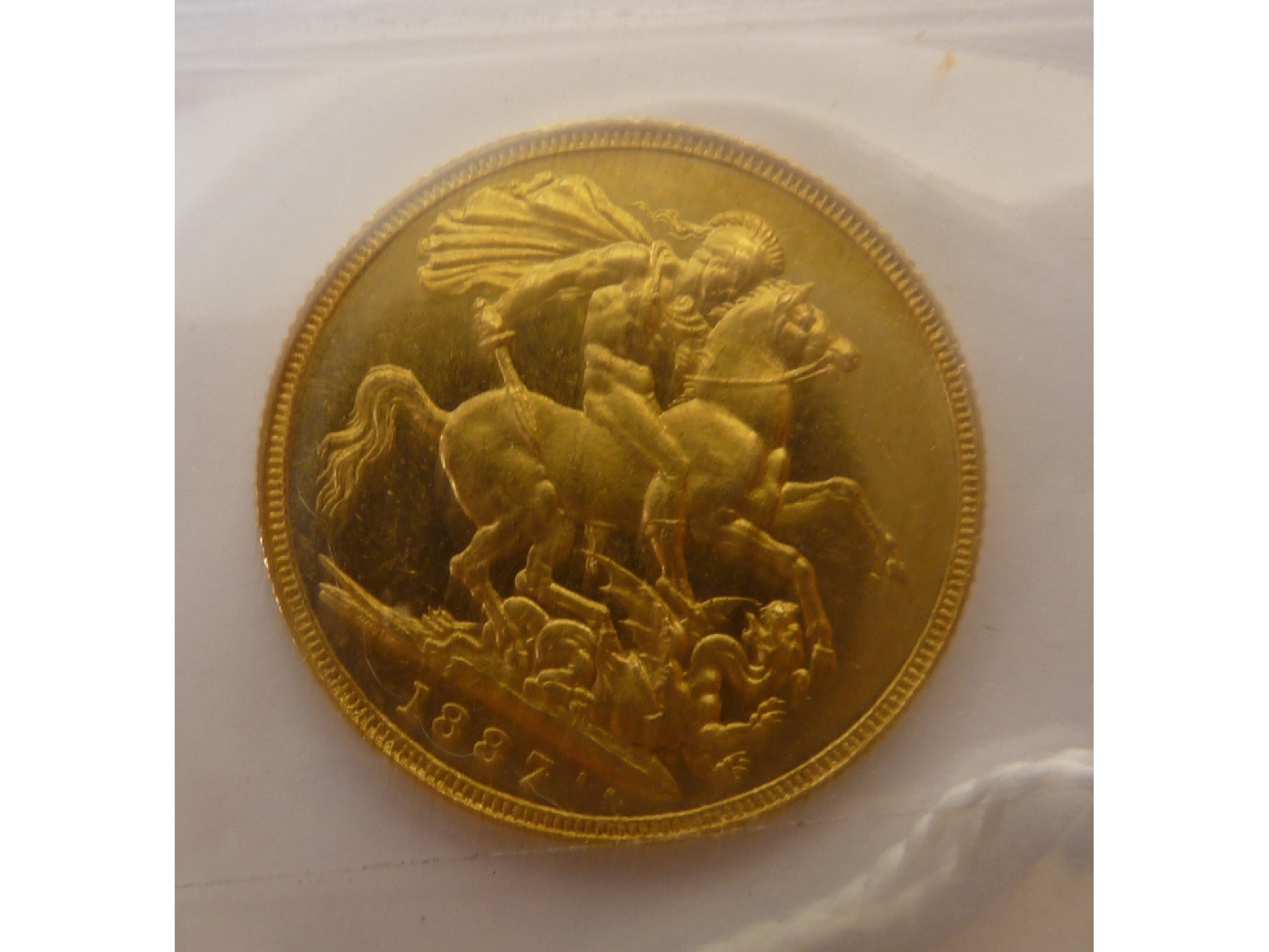 Appraisal: A QUEEN VICTORIA GOLD SOVEREIGN uncirculated