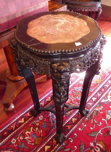 Appraisal: AN EARLY TH CENTURY MARBLE INSET OCCASIONAL TABLE cm high