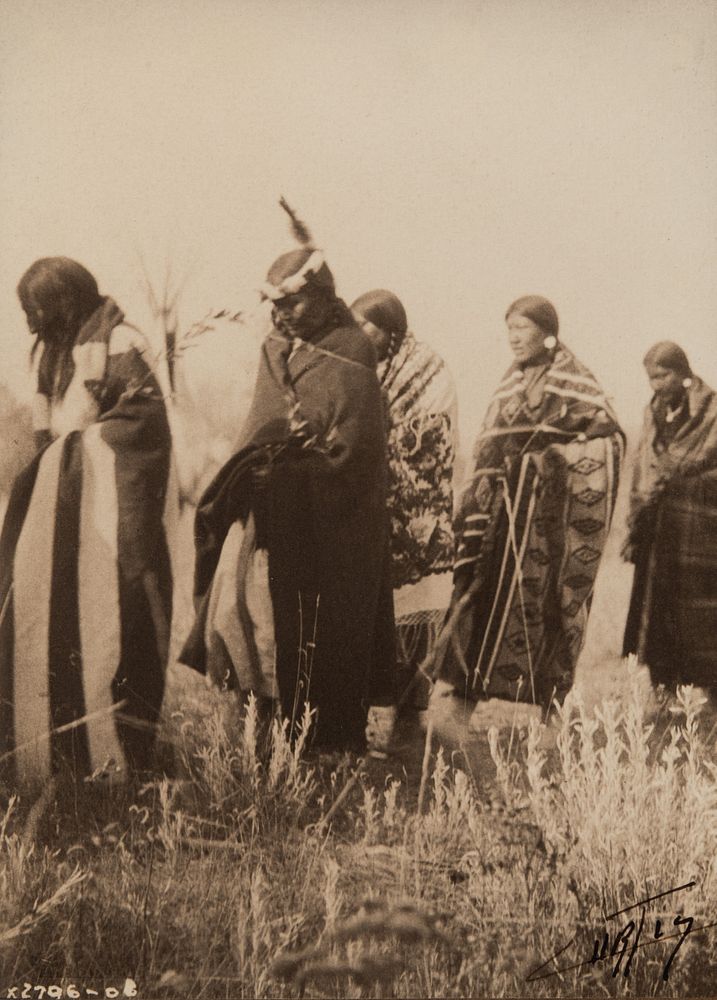 Appraisal: Edward Curtis Tobacco Ceremony - Apsaroke ca Edward S Curtis