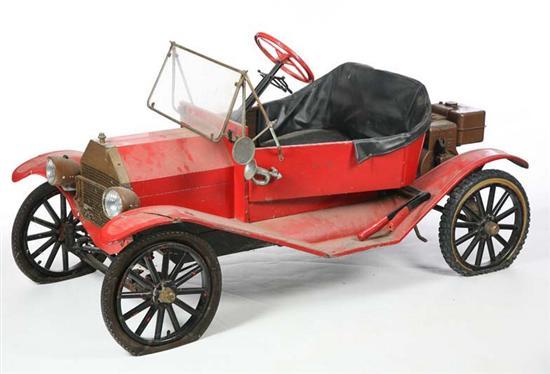 Appraisal: MODEL-T GO-KART Briggs Straton cycle engine red and gold painted