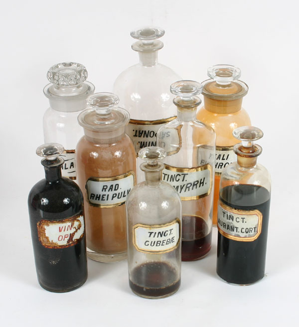 Appraisal: Lot of pharmacy apothecary bottles with glass label and stoppers