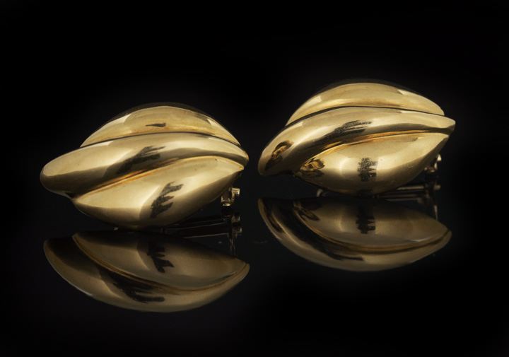 Appraisal: Pair of Fourteen-Karat Yellow Gold Leaf Earrings each cast in