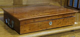 Appraisal: Mahogany table box Mahogany table box th century of rectangular