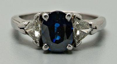 Appraisal: Diamond and sapphire ring ct oval faceted blue sapphire medium