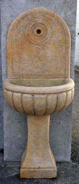 Appraisal: An Italian Marble Pedestal Fountain Hand having a tall arched