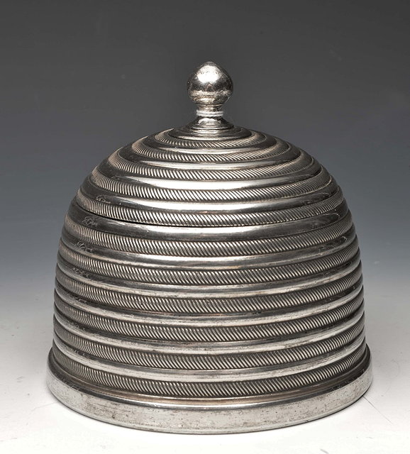 Appraisal: A SILVERED PLATED BEEHIVE HONEY POT AND COVER by James