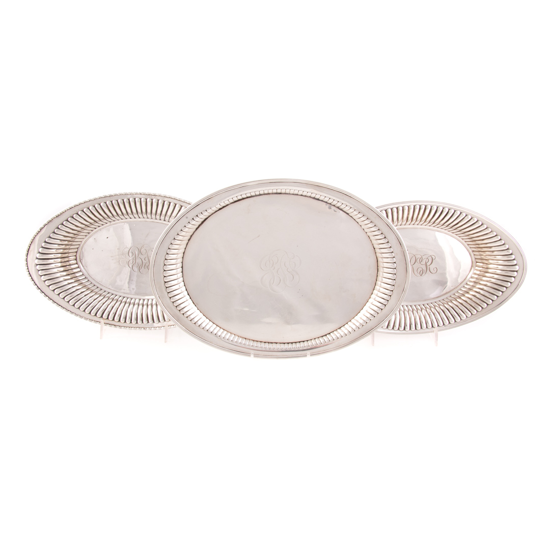 Appraisal: A trio of American sterling silver trays comprising oval bread