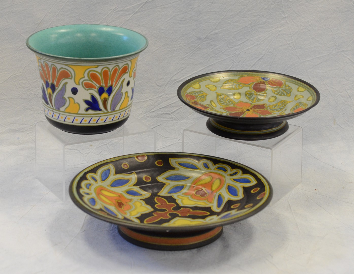 Appraisal: Pieces Gouda Pottery bowls vase bowls - - dia vase