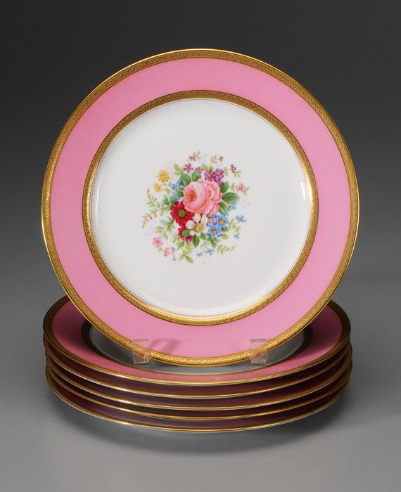 Appraisal: Six Porcelain Plates French circa each with central hand-painted floral