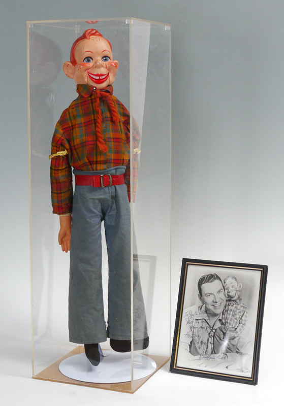 Appraisal: VINTAGE HOWDY DOODY PUPPET AND SIGNED PHOTOGRAPH '' h hard