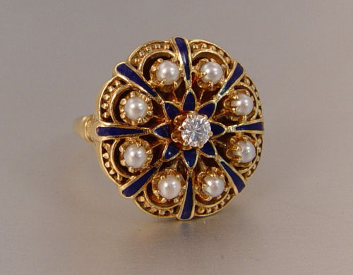 Appraisal: K DIAMOND PEARL AND COBALT ENAMEL RING K yellow gold