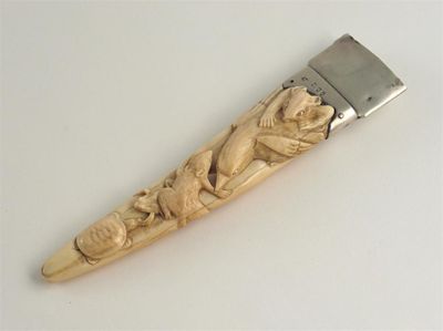 Appraisal: A Japanese carved ivory handle decorated with two rats a