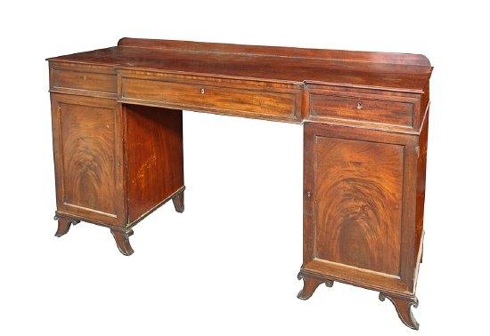 Appraisal: An early th Century mahogany extending dining table the concertina