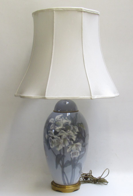 Appraisal: ROYAL COPENHAGEN PORCELAIN TABLE LAMP decorated with white flowers single