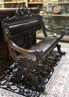 Appraisal: Italian Renaissance style carved settee Italian Renaissance style carved settee