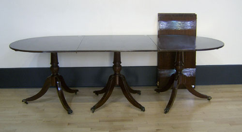 Appraisal: Federal style mahogany -part dining table h w d together