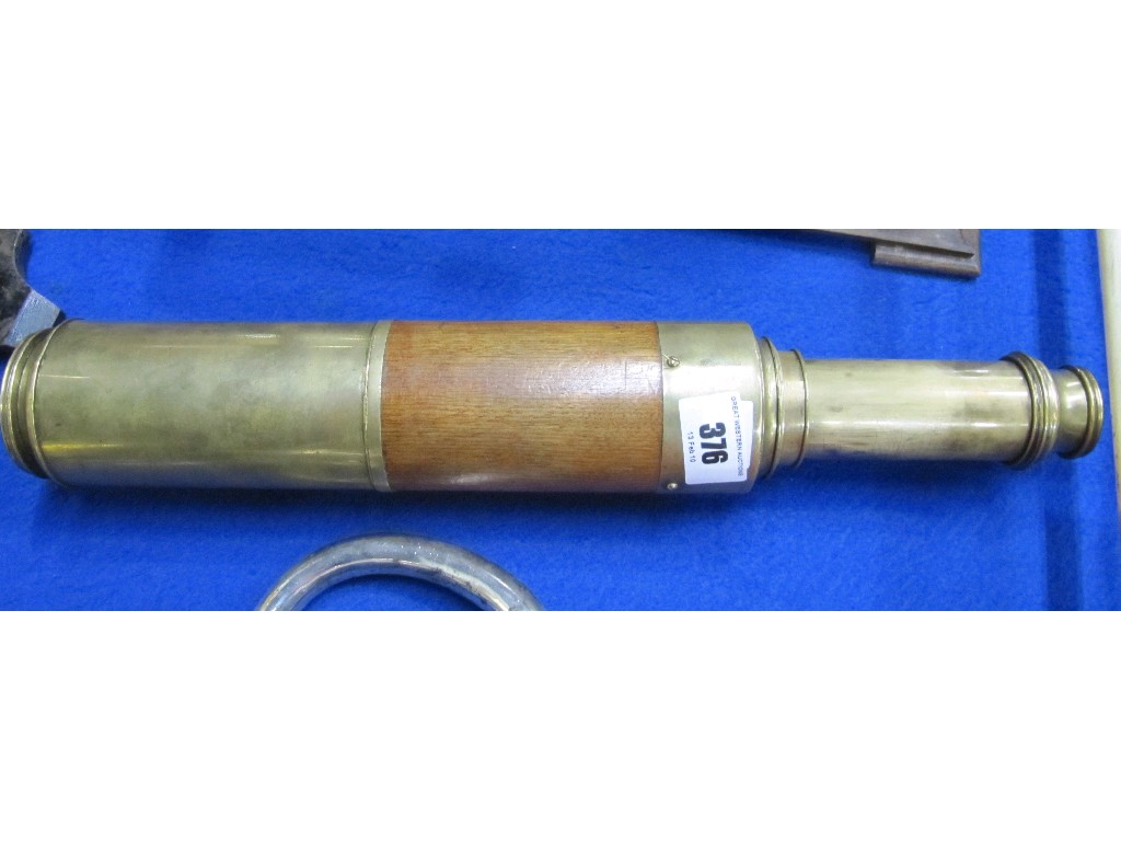 Appraisal: Oak and brass telescope