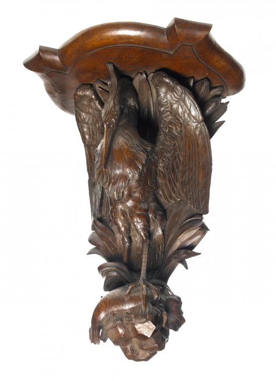 Appraisal: A NOTTINGHAMSHIRE VICTORIAN OAK WALL BRACKET CARVED BY RALPH TUDSBERY