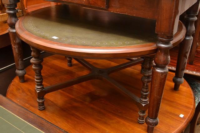 Appraisal: A REGENCY STYLE CIRCULAR SIDE TABLE WITH LEATHER INSET TOP