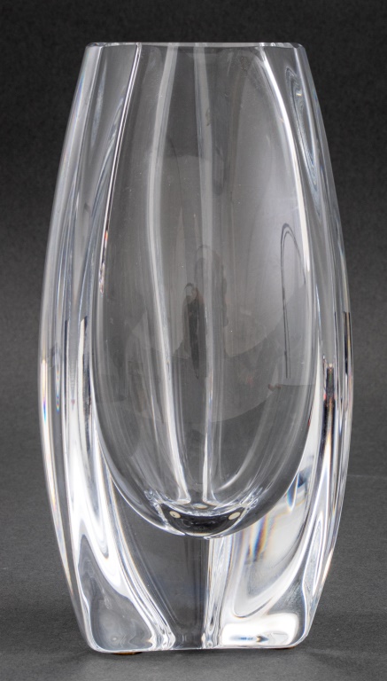 Appraisal: BACCARAT CLEAR CRYSTAL VASE Baccarat clear crystal vase with triangular