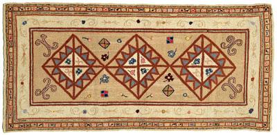 Appraisal: Hooked rug Oriental rug style with three diamond central medallions