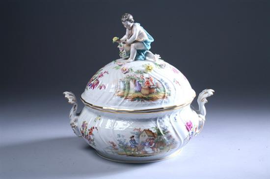 Appraisal: MEISSEN-STYLE PORCELAIN SOUP TUREEN late th century Decorated in hand-painted