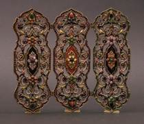 Appraisal: Jay Strongwater Crystal Screen This fabulous Jay Strongwater screen is