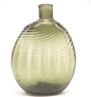 Appraisal: Pattern An early th century pattern-molded glass Pitkin-type flask Olive