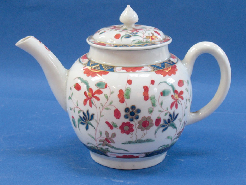 Appraisal: A FIRST PERIOD WORCESTER POLYCHROME TEAPOT circa of ovoid form