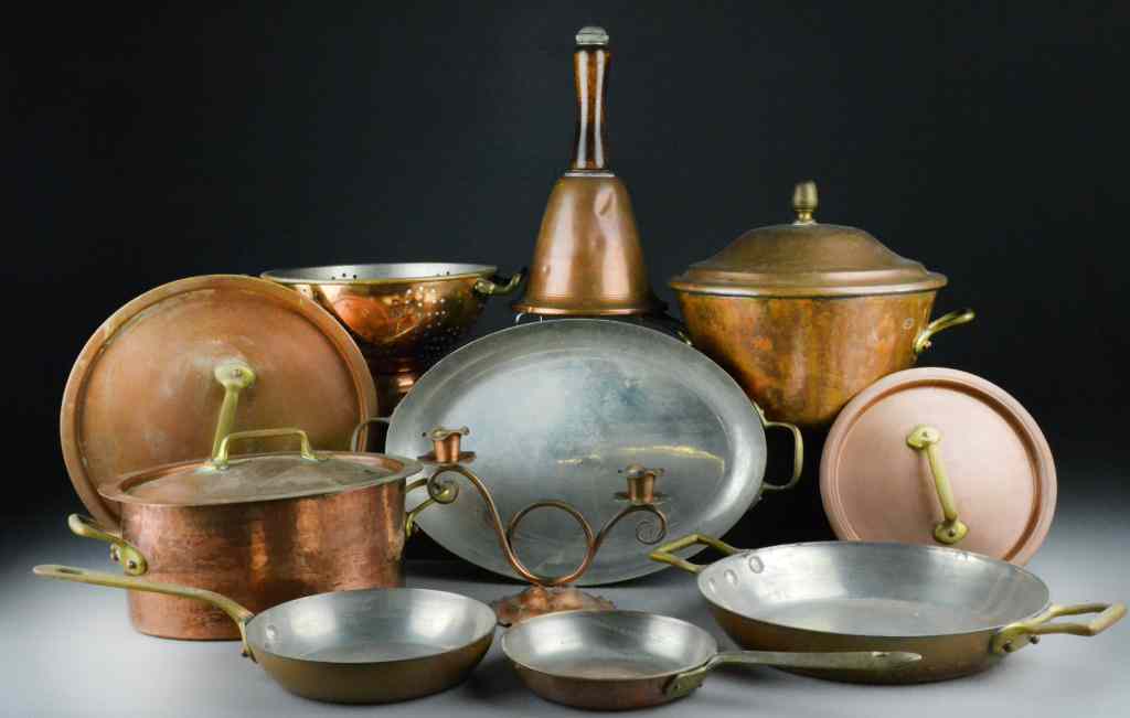 Appraisal: Pcs Early American Copper CookwareTo include covered saucepans covered cookpans