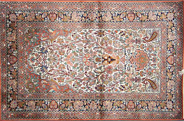 Appraisal: A Kashmir rug size approximately ft in x ft in