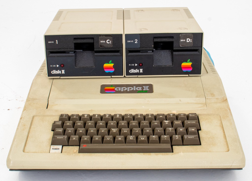 Appraisal: VINTAGE APPLE II PLUS COMPUTER TWO DISK II DRIVES Apple